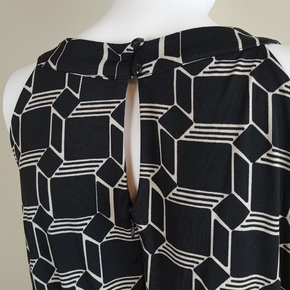 En Focus Women's Halter Neck Jumpsuit Size 8 Black White Stretch Geometric Print - Picture 6 of 8